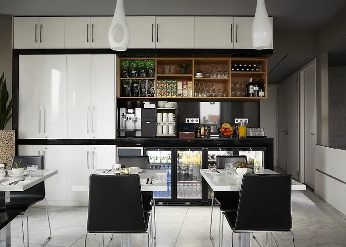 酒店 阿马迪公园酒店 4*