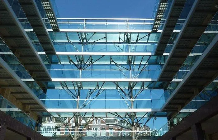 阿马迪公园酒店