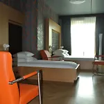 Amadi Park Szálloda 4*