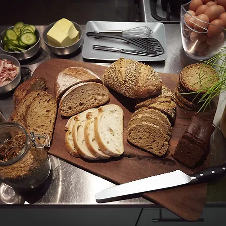 ホテル アマディ パーク 4*