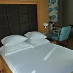 Amadi Park 4*