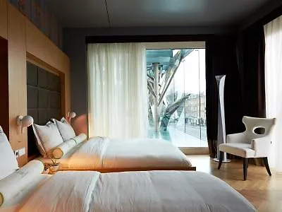 Amadi Park Szálloda 4*