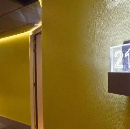 Szálloda Amadi Park 4*